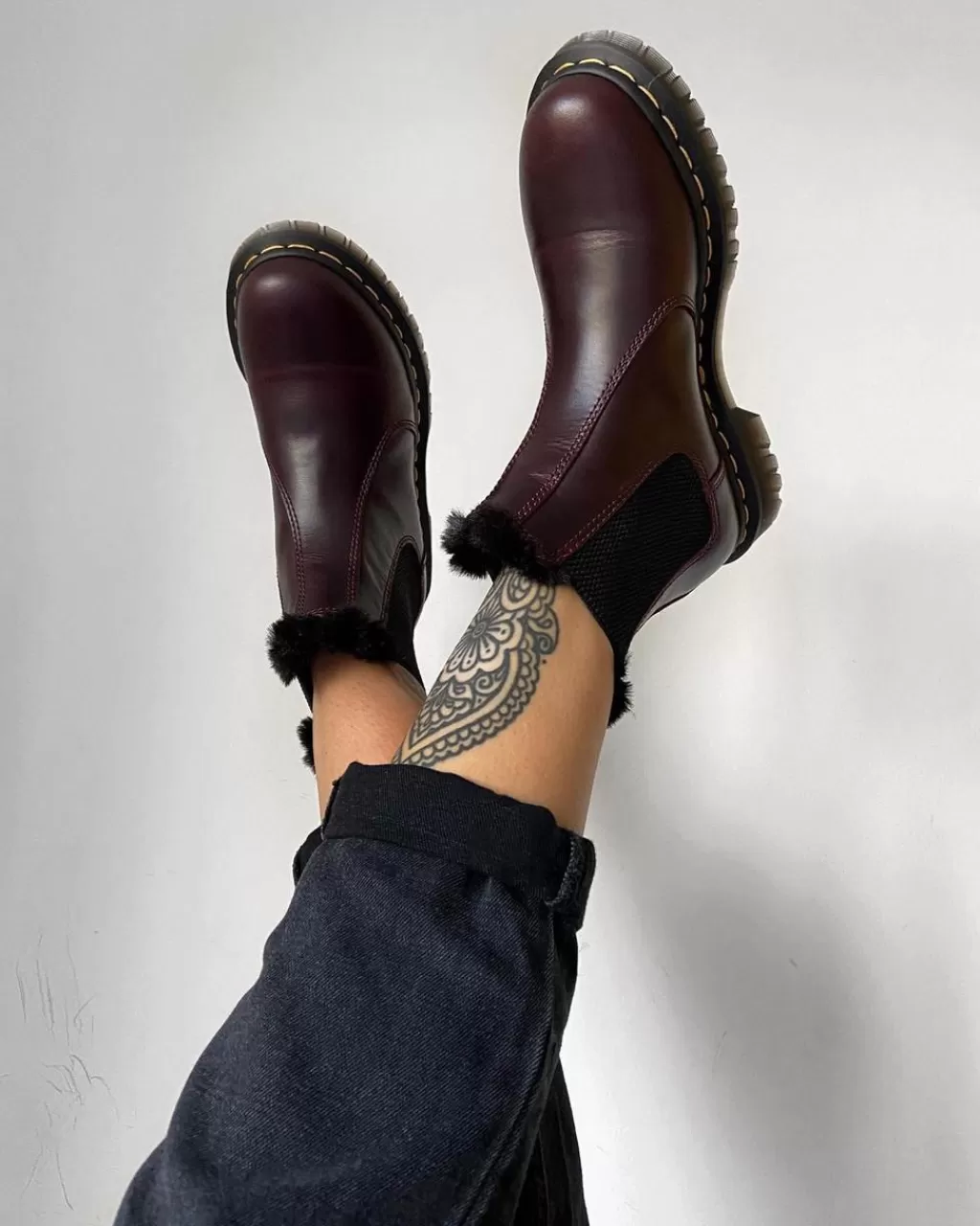 Cheap Dr Martens 2976 Leonore Chelsea Støvler Med Imiteret Pelsforing Oxblood Atlas26332601