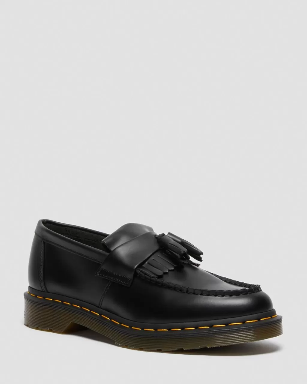 Best Sale Dr Martens Adrian-Loafers I Smooth Laeder Med Kvast Og Gul Syning Black Smooth22209001