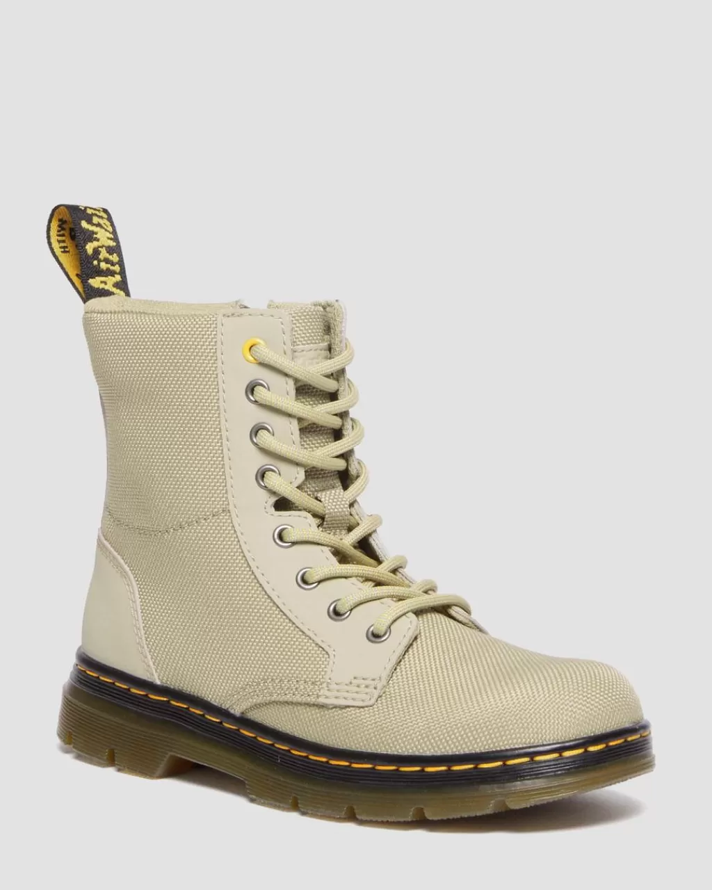 Sale Dr Martens Junior Combs Extra Tough Utility-Støvler Pale Olive Extra Tough 50/50+Rubbery30769358