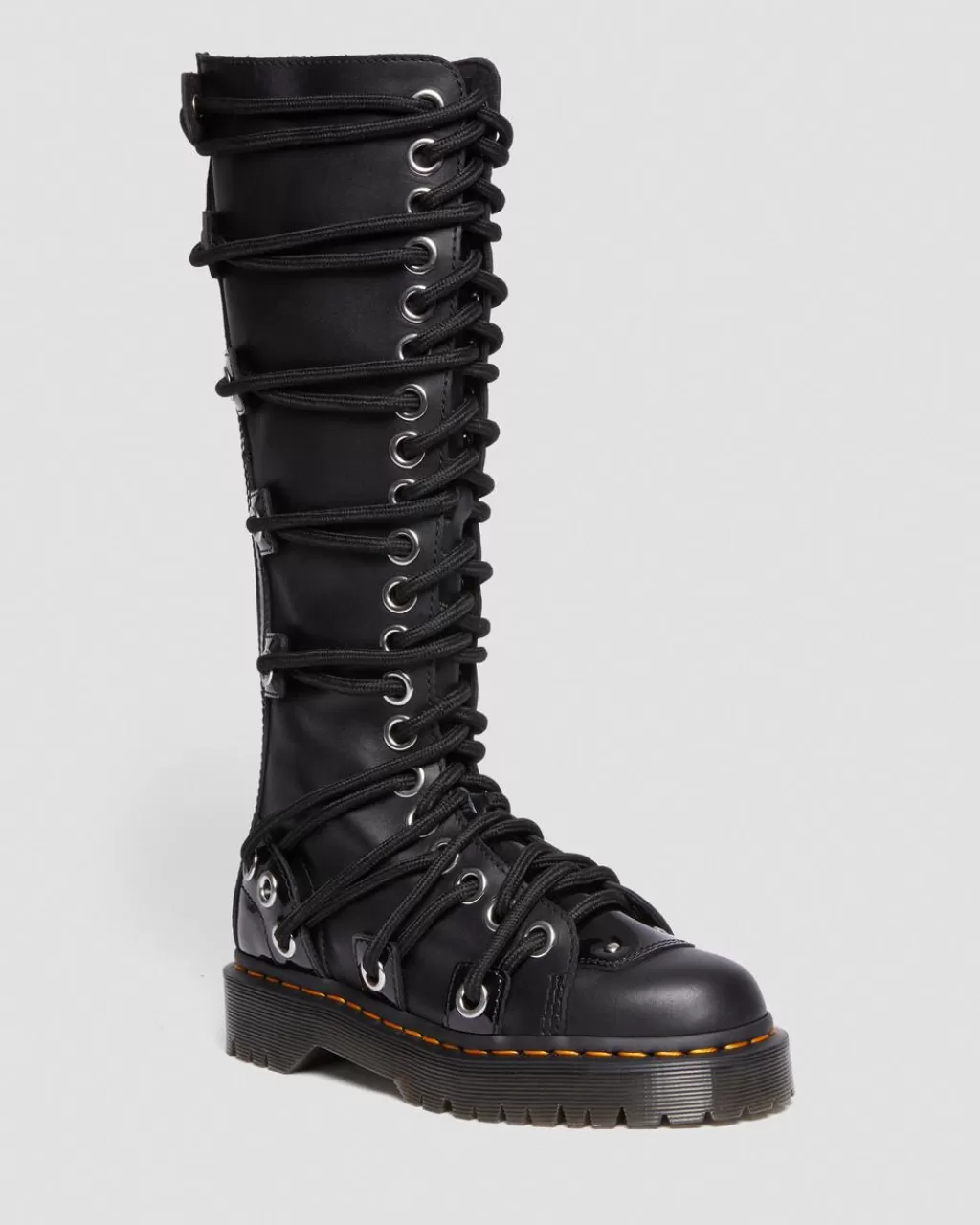 Shop Dr Martens Knaehoje Daria 1B60 Bex-Snørestøvler I Laeder Black Patent Lamper30798001